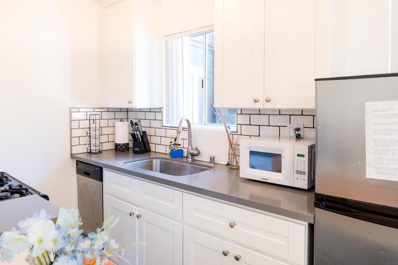 Hollywood/Koreatown 2 Bedroom With Parking ลอสแอนเจลิส ภายนอก รูปภาพ